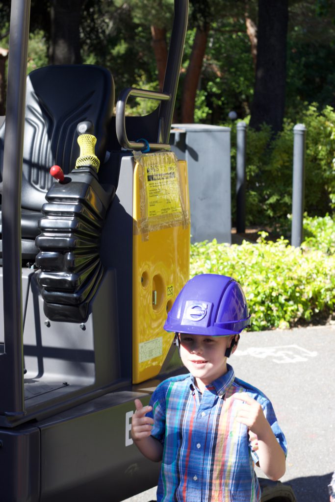 kid hard hat excavator