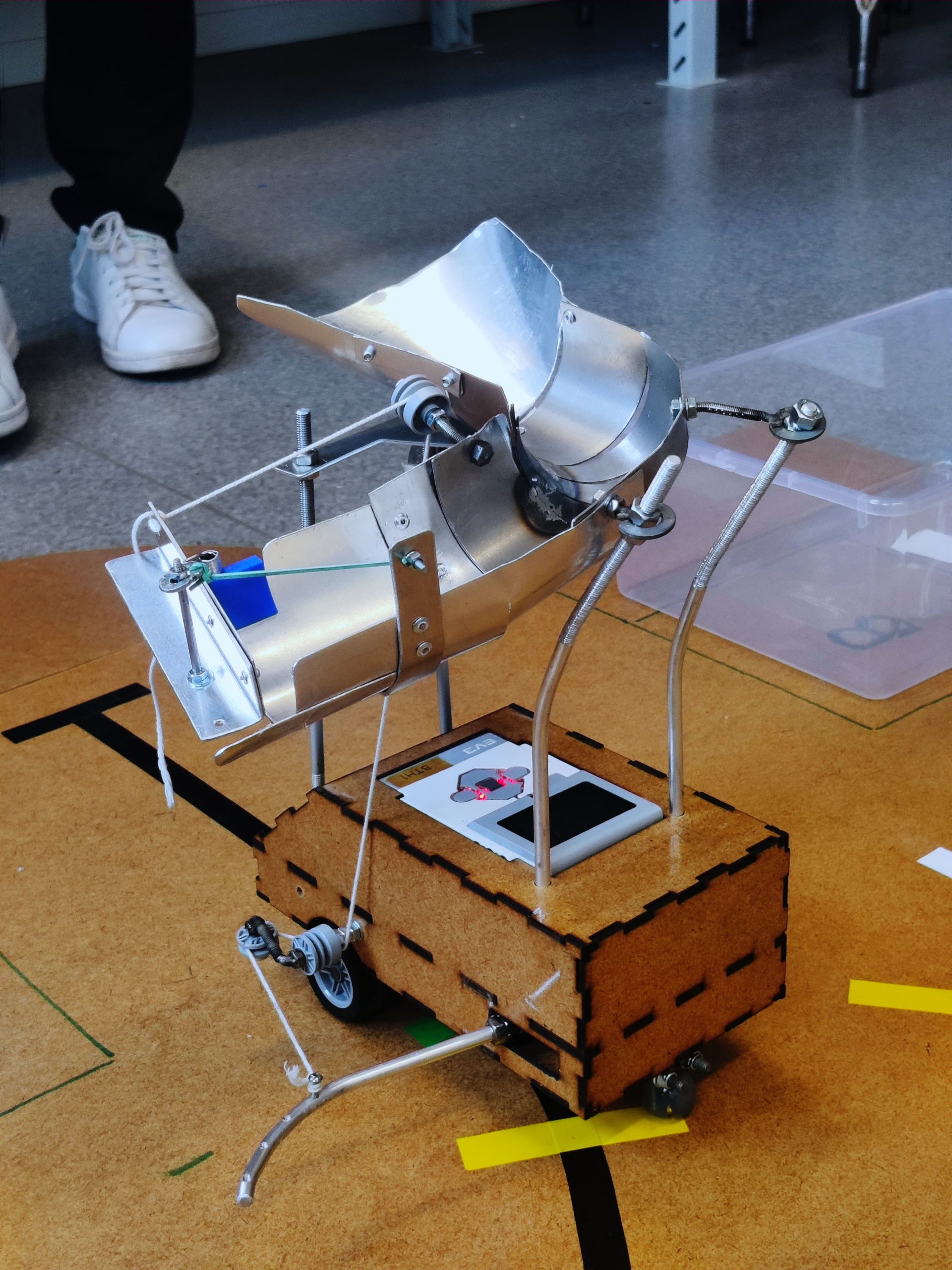 Autonomous lego robot